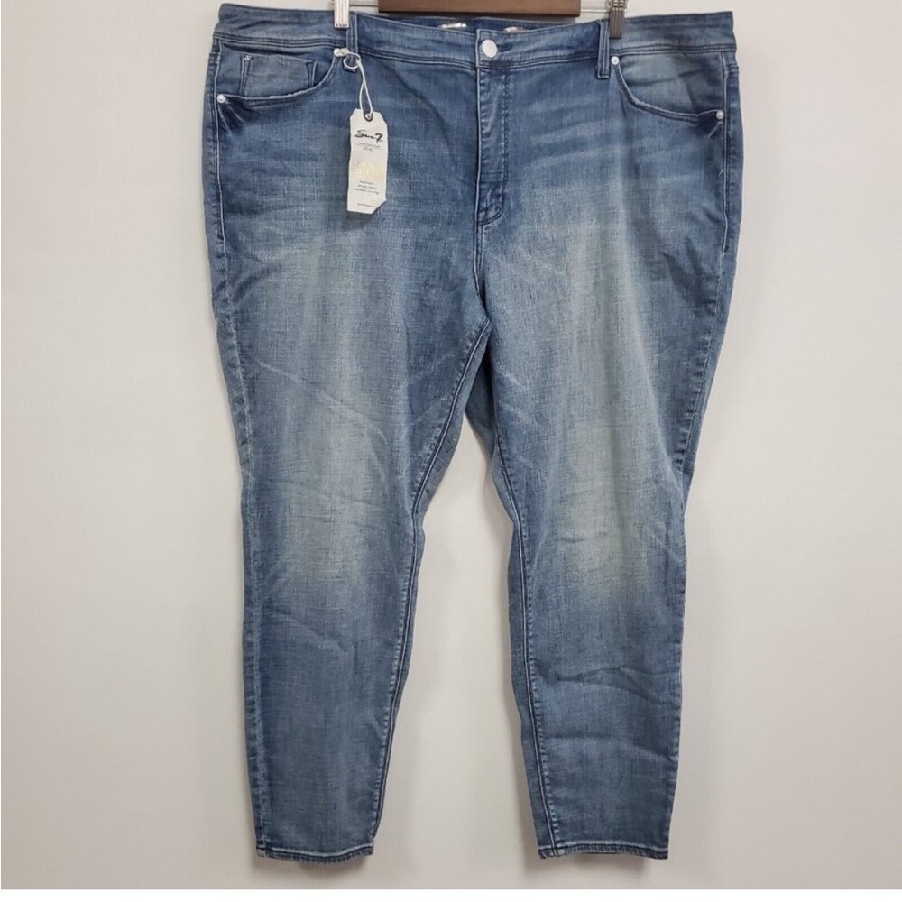 Seven7 NWT High Rise Skinny Crop jeans PLUS SIZE 24 limited edition - Picture 3 of 8